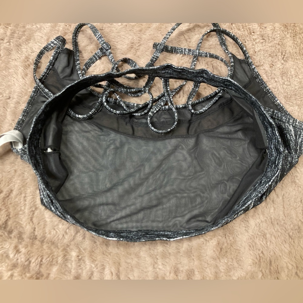 Victoria’s Secret Sport Black And Grey None Padded Sports Bra Size Large - Picture 6 of 9